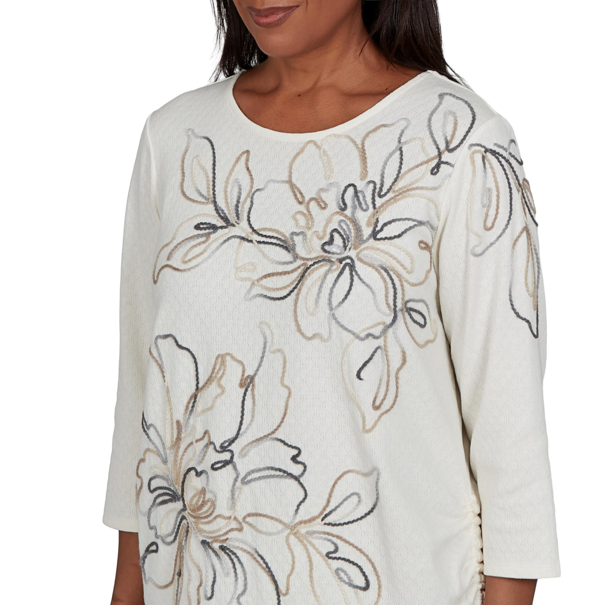 Alfred Dunner Women's Floral Soutache Outline Top, Ivory, M