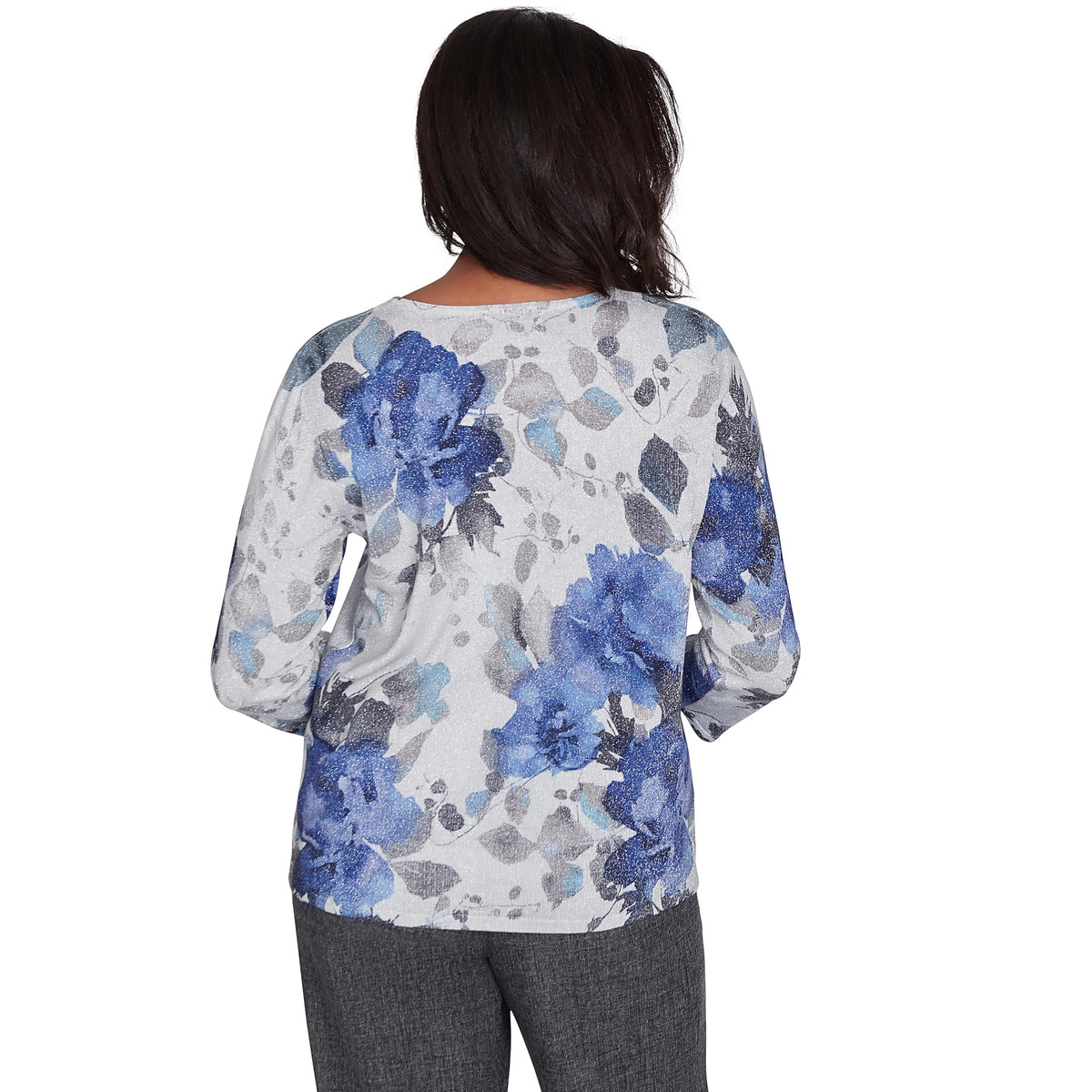 Alfred Dunner Worth Avenue Water Color Floral Shimmer Top (US, Alpha, Small, Regular, Regular, Standard, Grey)