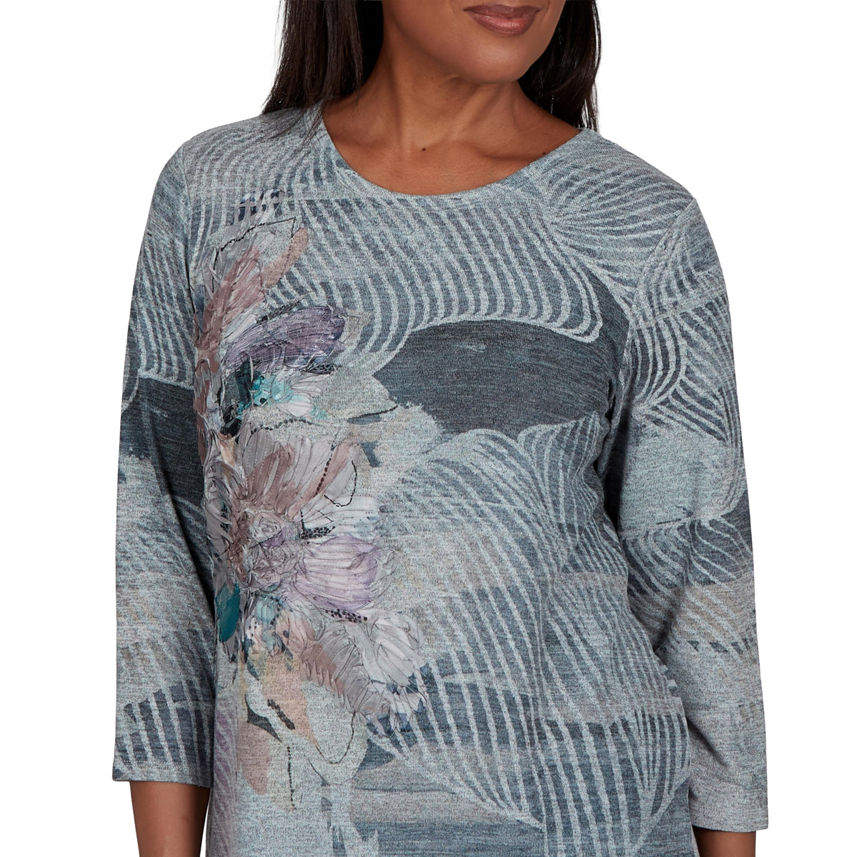 Alfred Dunner Women's Ribbon Floral Textured Top, Grey, M