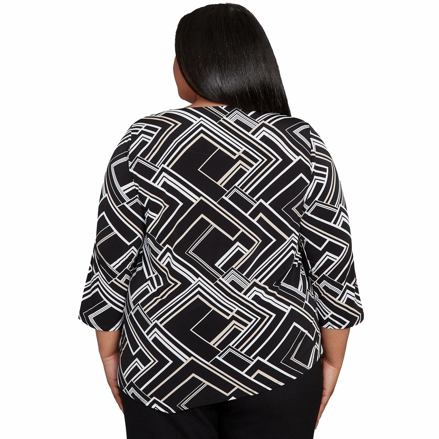 Geometric Textured Top with Necklace