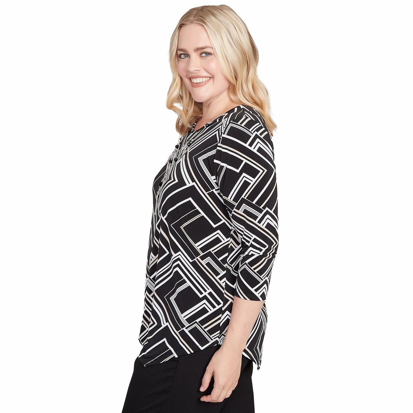 Geometric Textured Top with Necklace