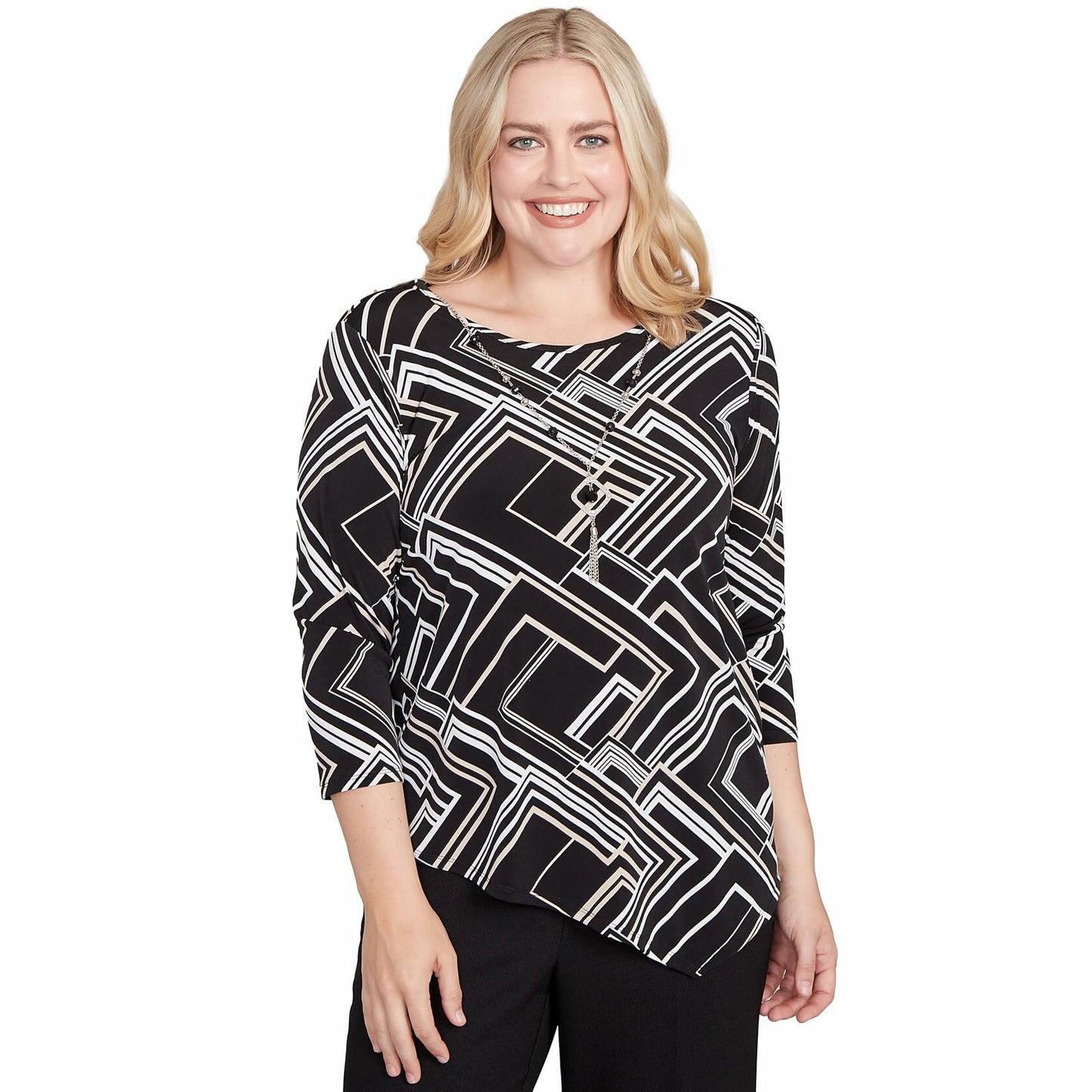 Geometric Textured Top with Necklace