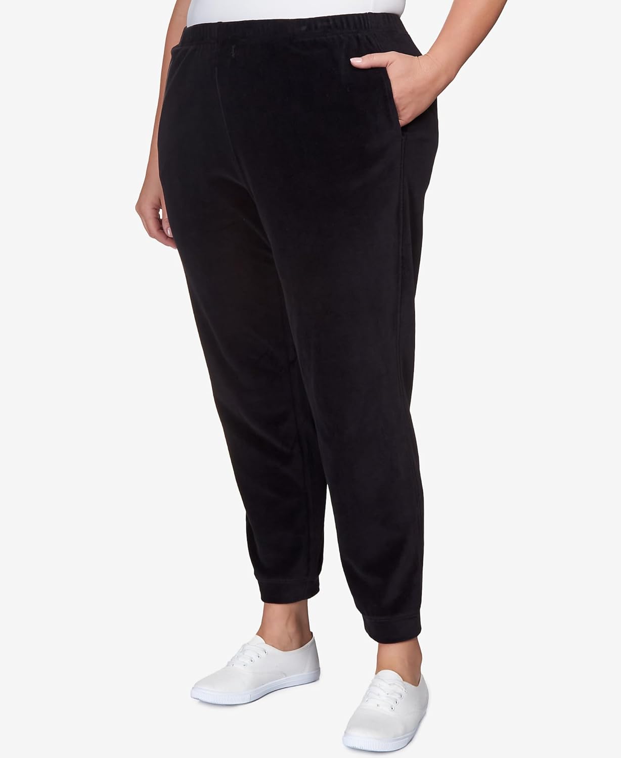 Alfred Dunner Women's Plus-Size Casual Stretch Waist Velour Jogger Size 1X Black