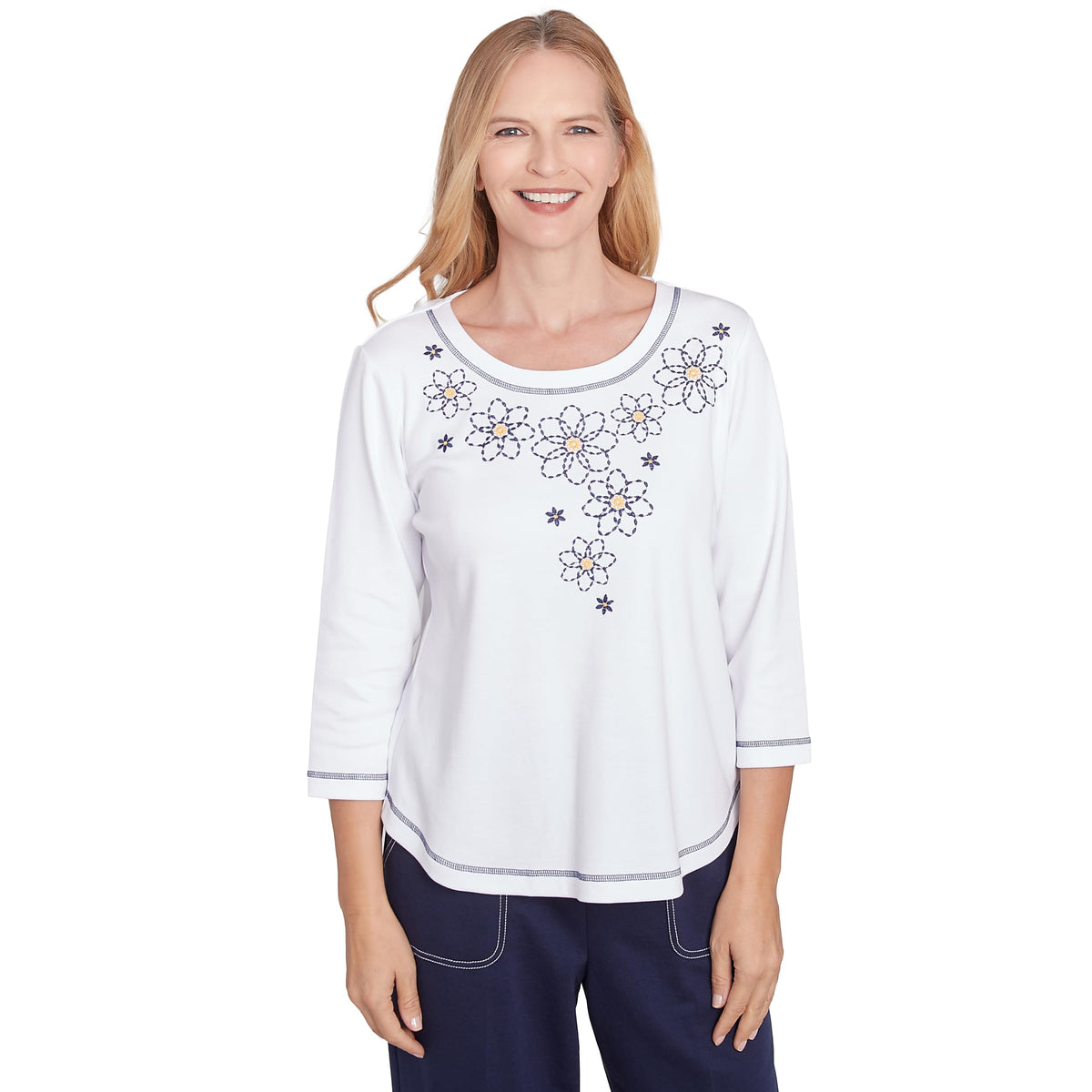 Alfred Dunner Block Island Floral Embroidered Yoke Cotton/Polyester Top (US, Alpha, X-Large, Regular, Regular, Standard, White)