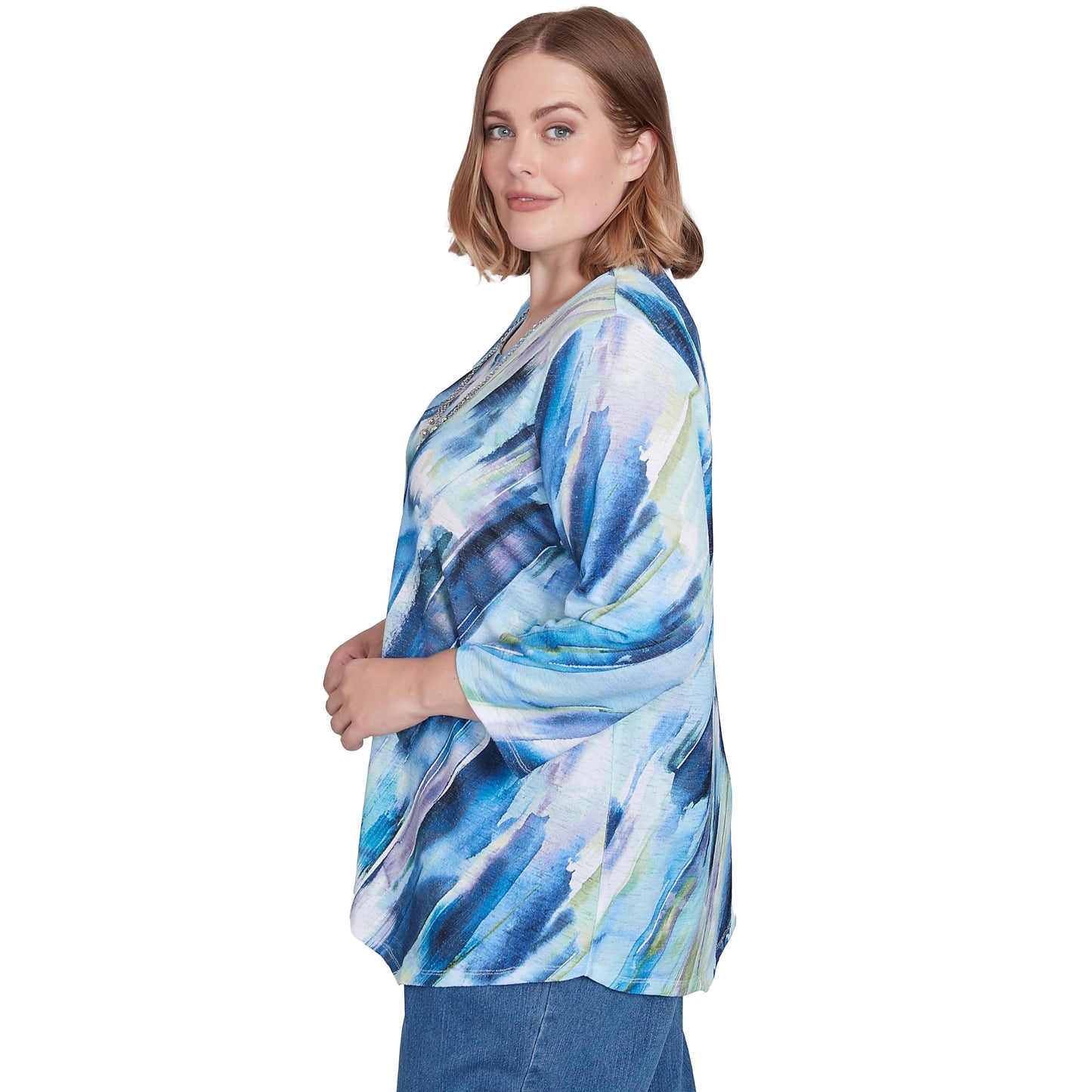 Diagonal Brushstroke Top with Necklace