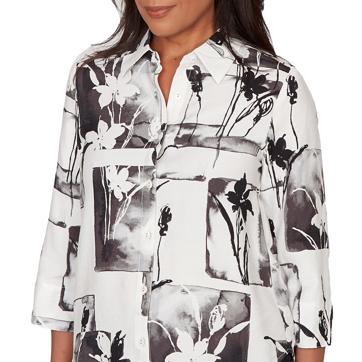 Alfred Dunner Women's Petite Floral Patchwork Button Front Top, Size PL, Black/White