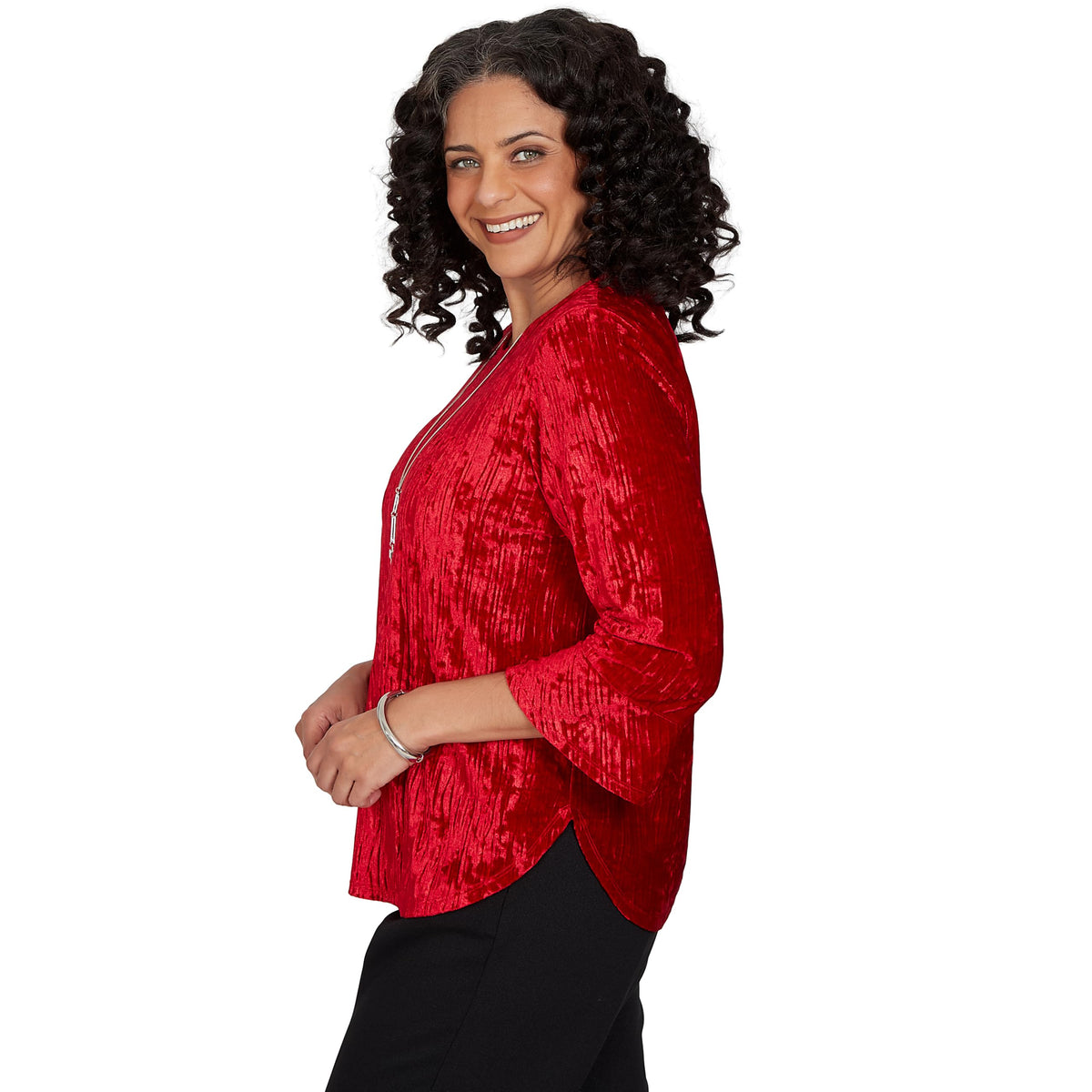 Alfred Dunner Women's Crushed Velvet Top with Necklace, Red, L