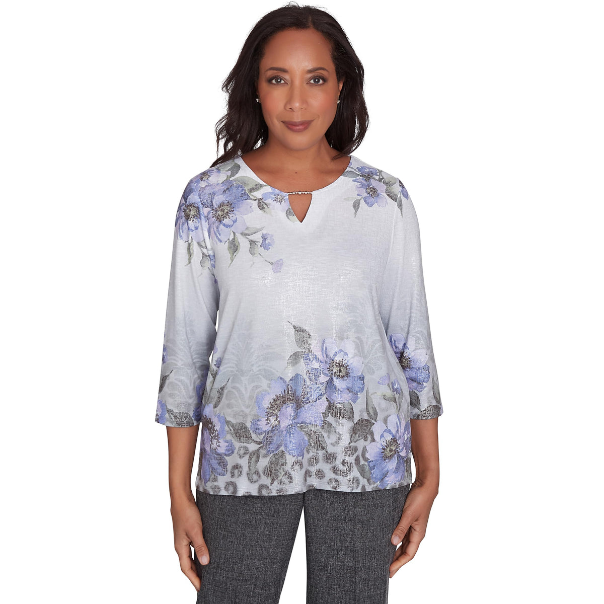 Alfred Dunner Worth Avenue Asymmetrical Floral Shimmer Top Polyester (US, Alpha, Small, Regular, Regular, Standard, Grey)