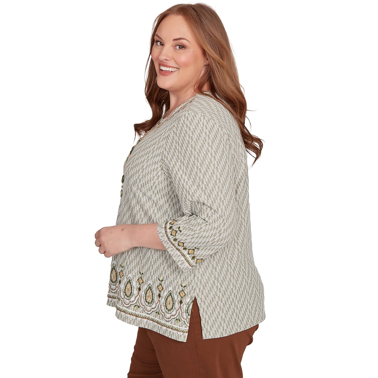 Alfred Dunner Women's Textured Medallion Bordered Top with Necklace Size M Pine