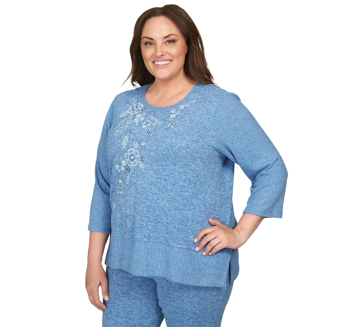 Alfred Dunner Comfort Zone Floral Embroidered with Slit Hem and Ribbed Sleeve (US, Alpha, 3X, Plus, Regular, Plus Size, Wedgewood)