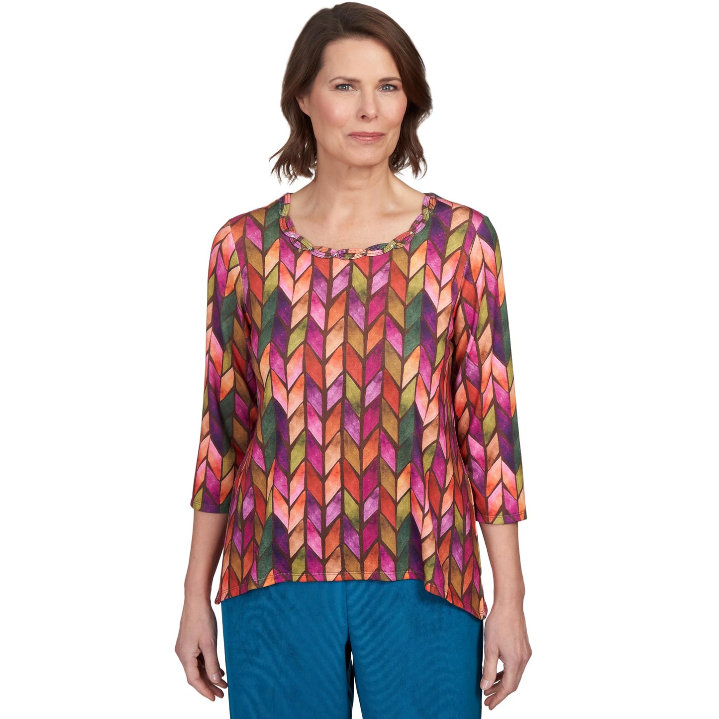 Alfred Dunner Classics Chevron Knit Polyester Top with Sharkbite Hem (US, Alpha, Medium, Regular, Standard, Multi) ASIN