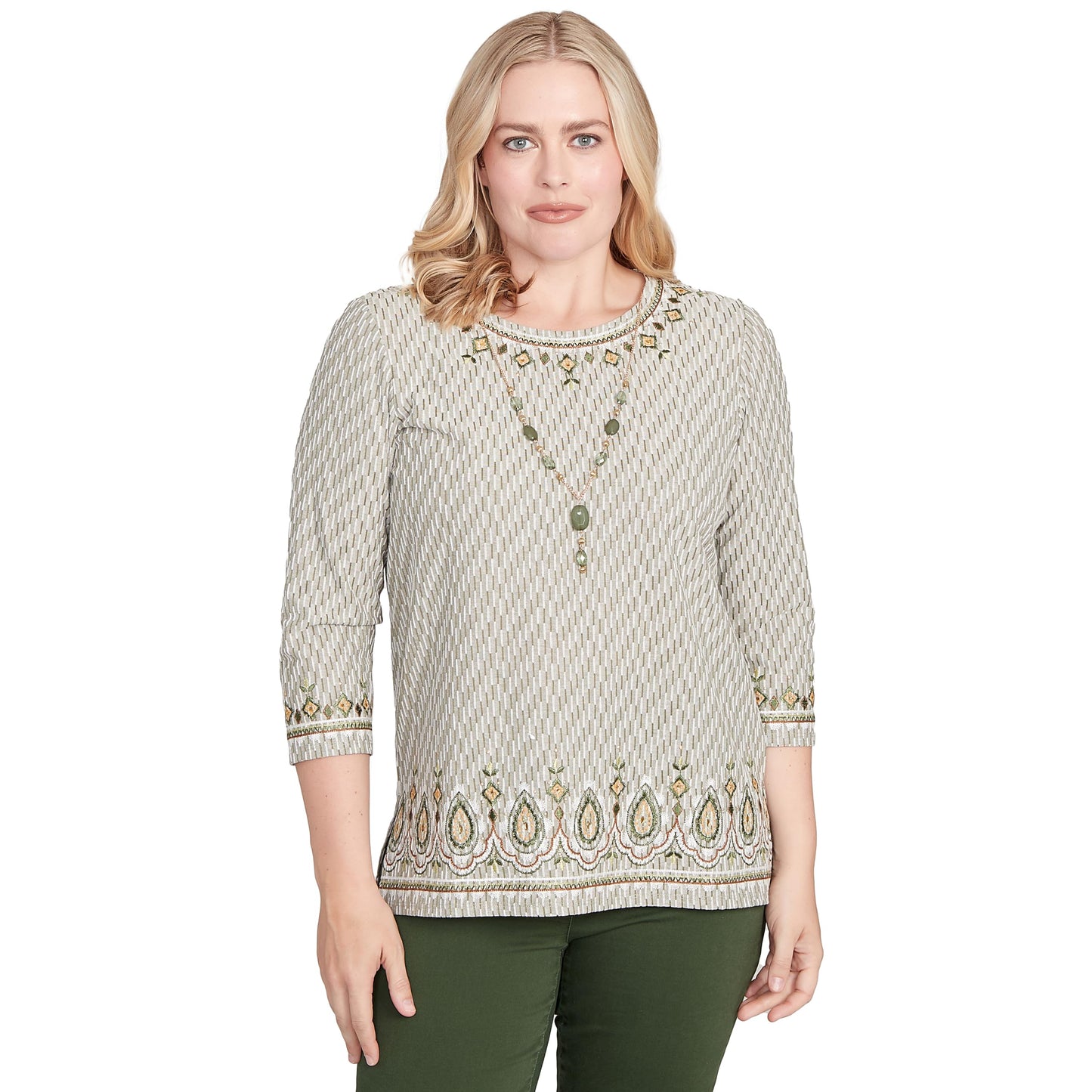 Textured Medallion Bordered Top with Necklace
