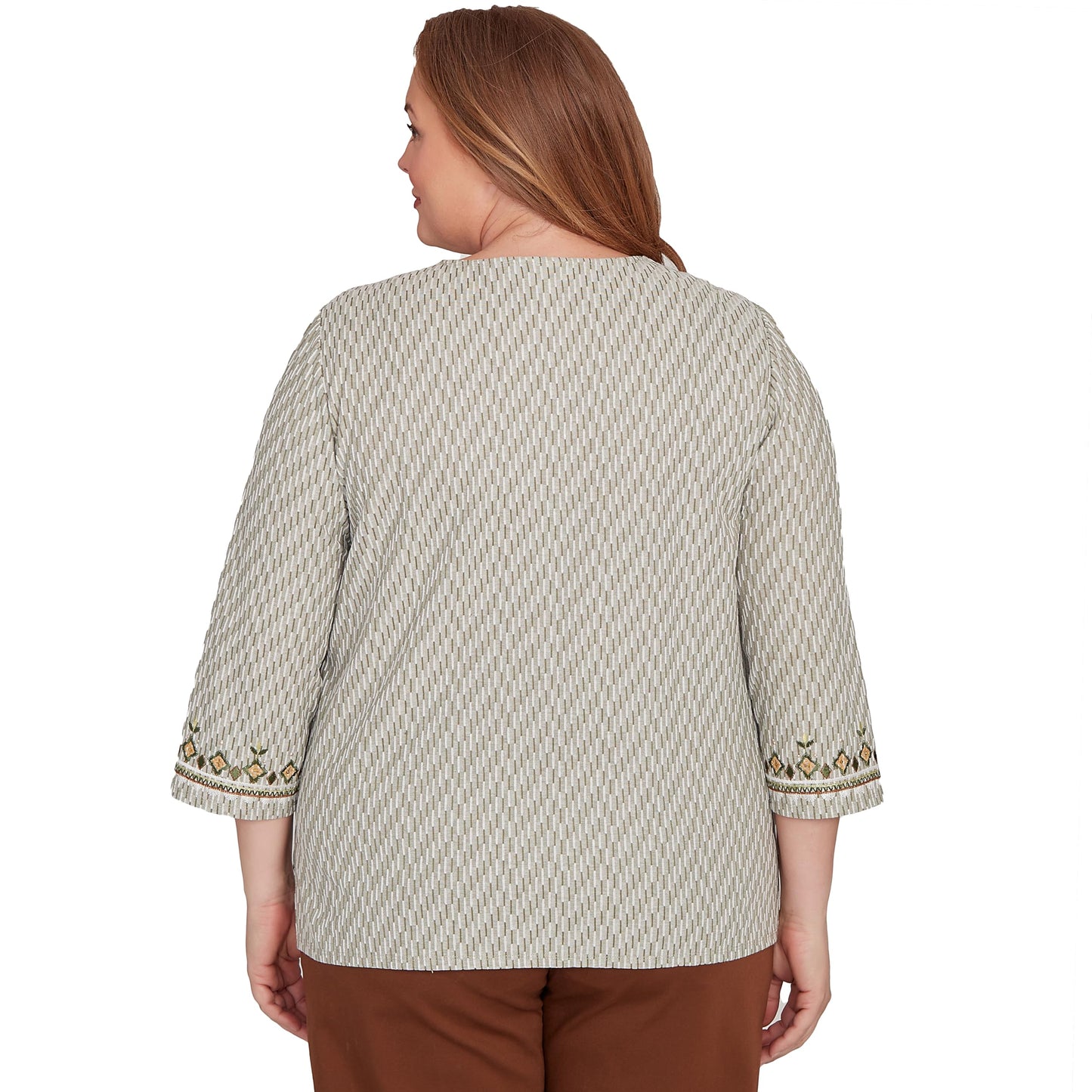 Alfred Dunner Women's Textured Medallion Bordered Top with Necklace Size M Pine