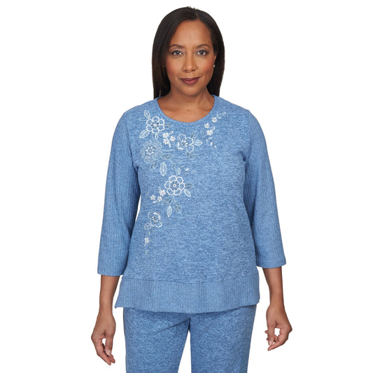 Alfred Dunner Womens Flower Embroidery Split Hem Top