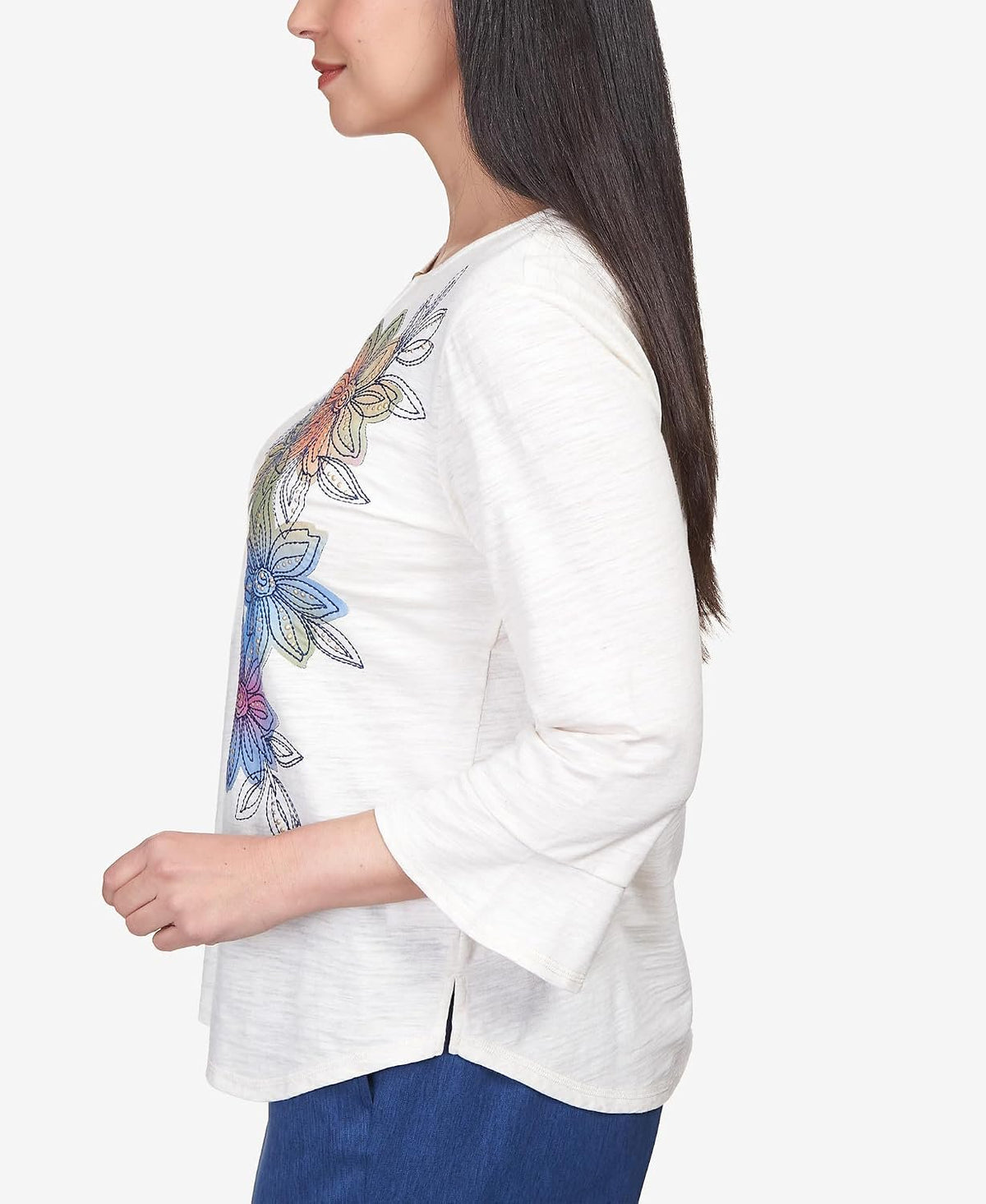 Alfred Dunner Women's Asymmetric Flower Embroidery Shirttail Top Size M Oatmeal