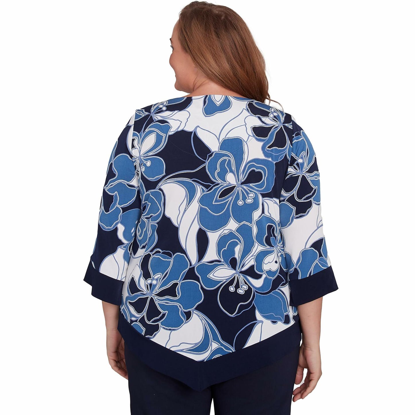 Floral Geometric Crewneck Top with Necklace